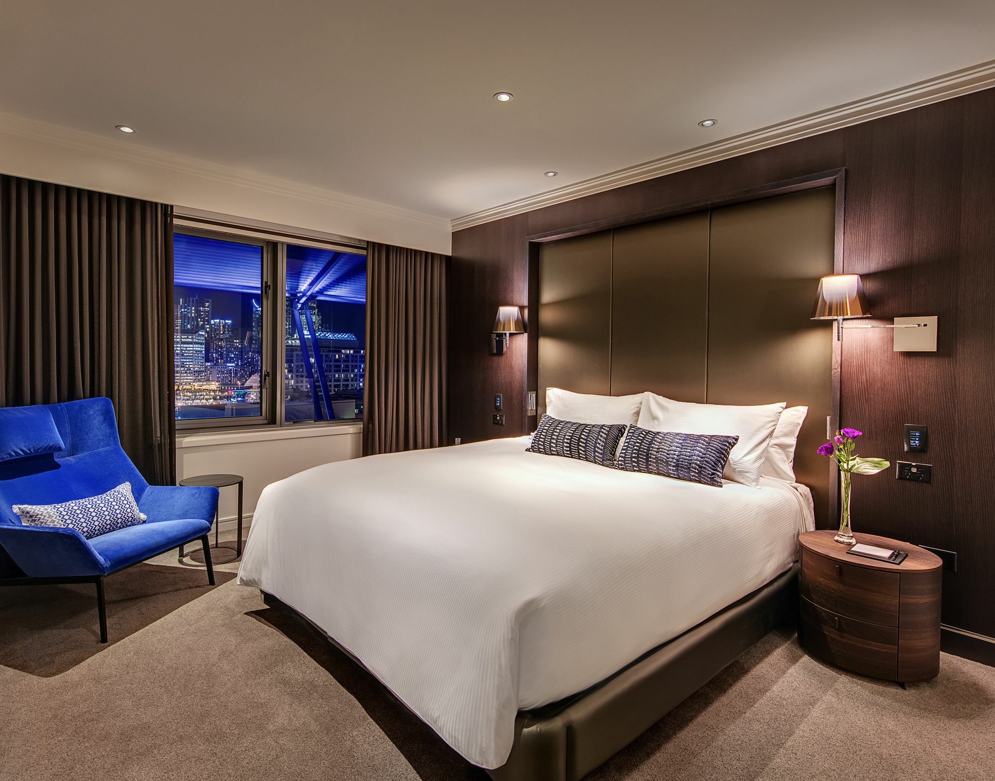 The Star Grand Hotel And Residences Сідней Екстер'єр фото A bedroom at the hotel